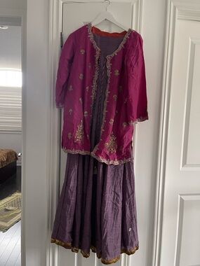 Embroidered Fuchsia and Purple Women’s Kaftan Set